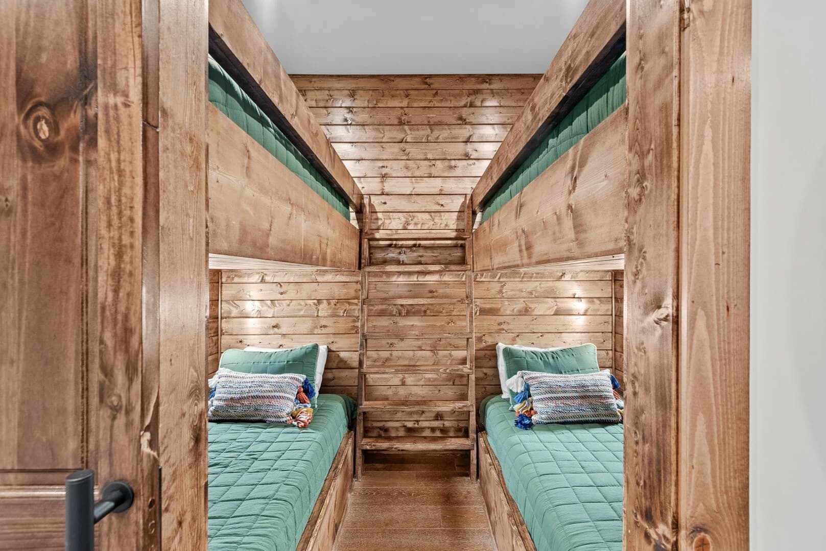 Vesper Lodge at Eagle Nest - Image 20