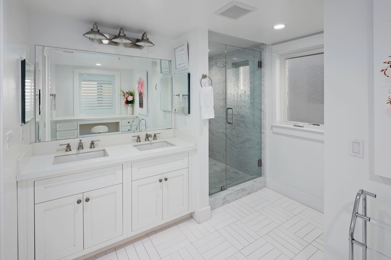 Oceanfront Retreat Two - Image 19