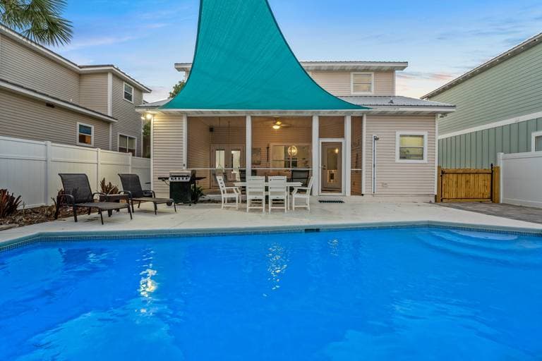 Hideaway Barracuda House - Image 29