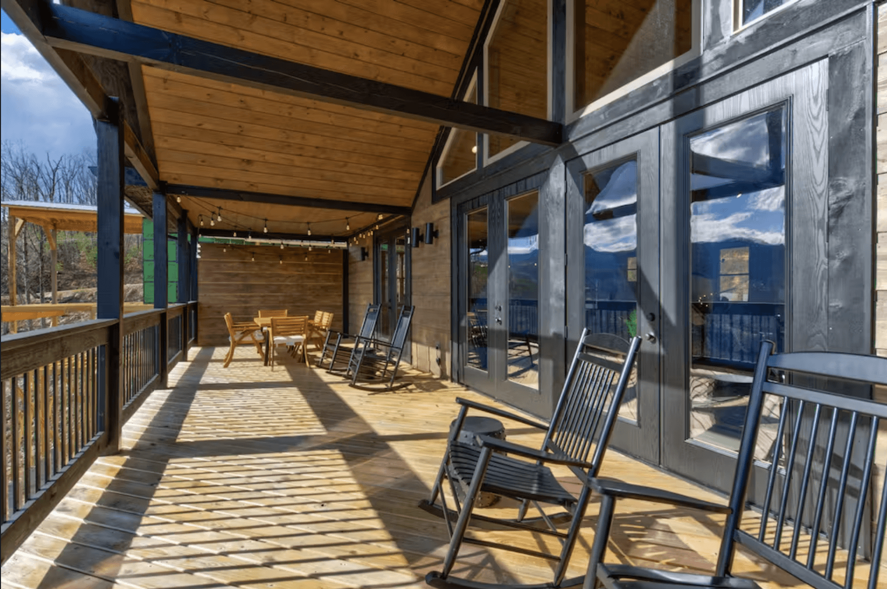 Oasis in the Smokies - Image 26