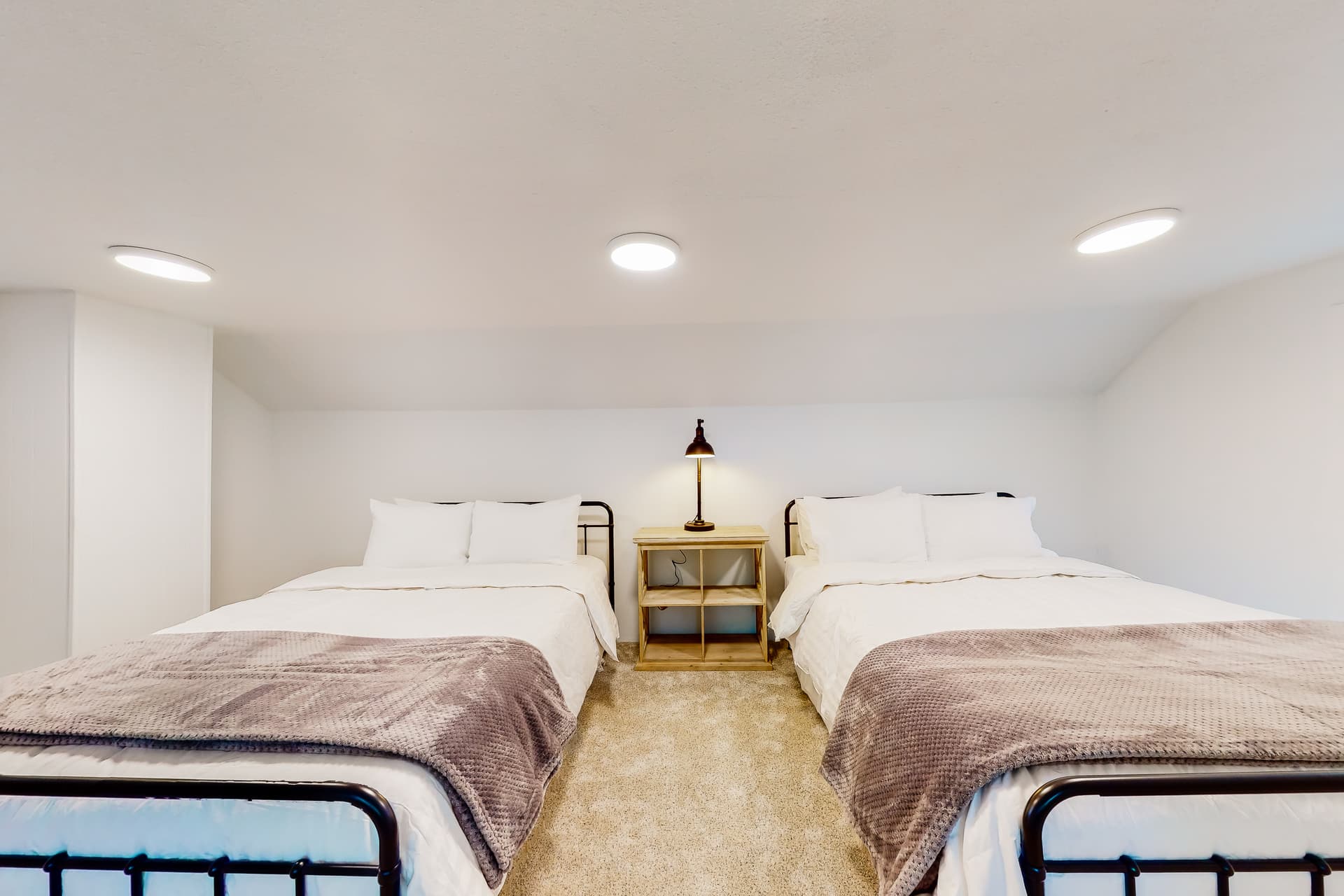 Idahome Lake City Charmer - Image 17