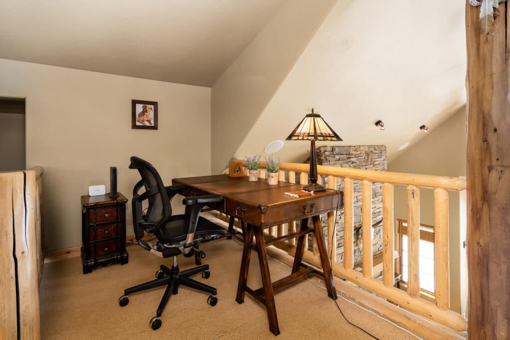 Hidden Trail House - Image 12