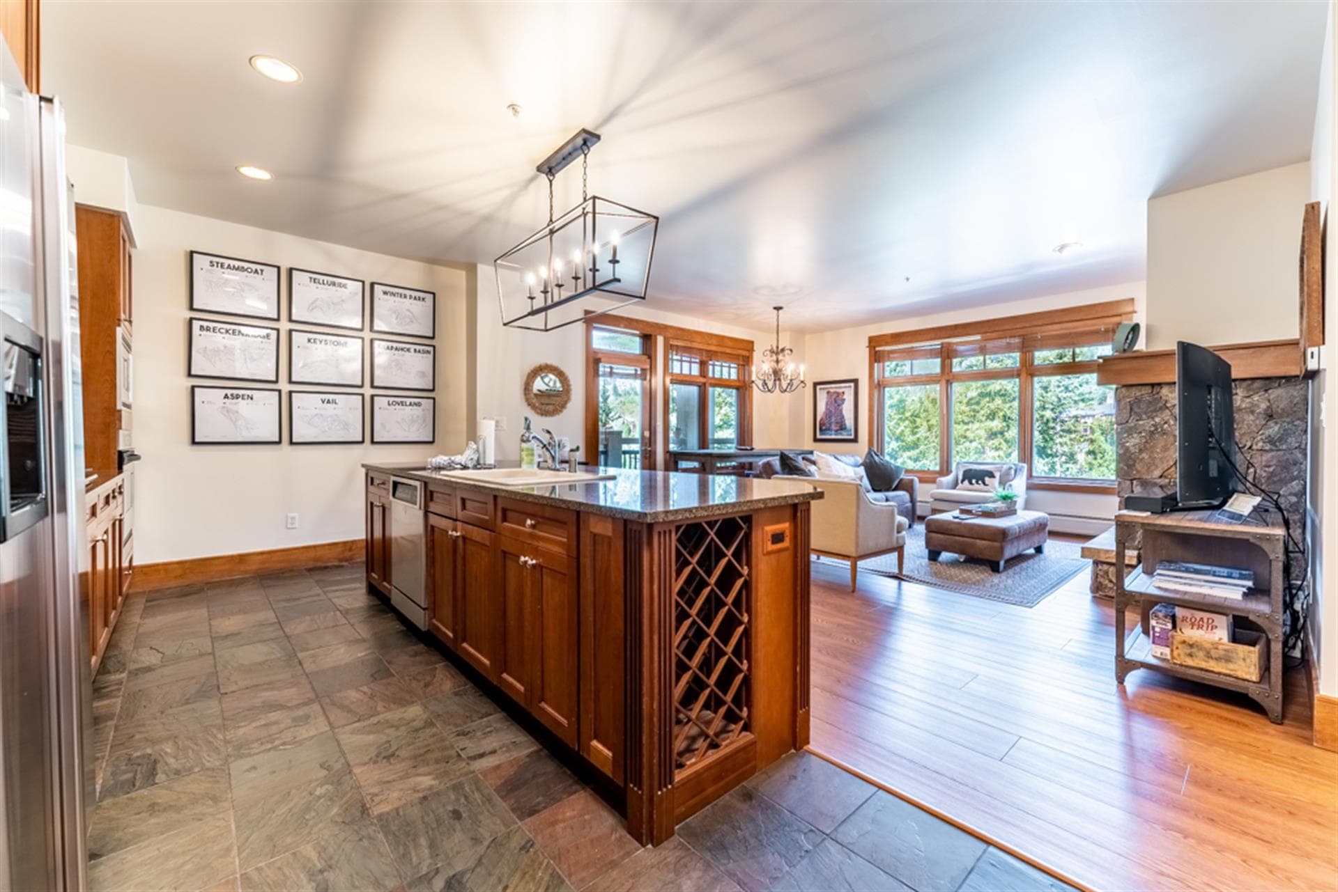 Dreamy Den - Image 2