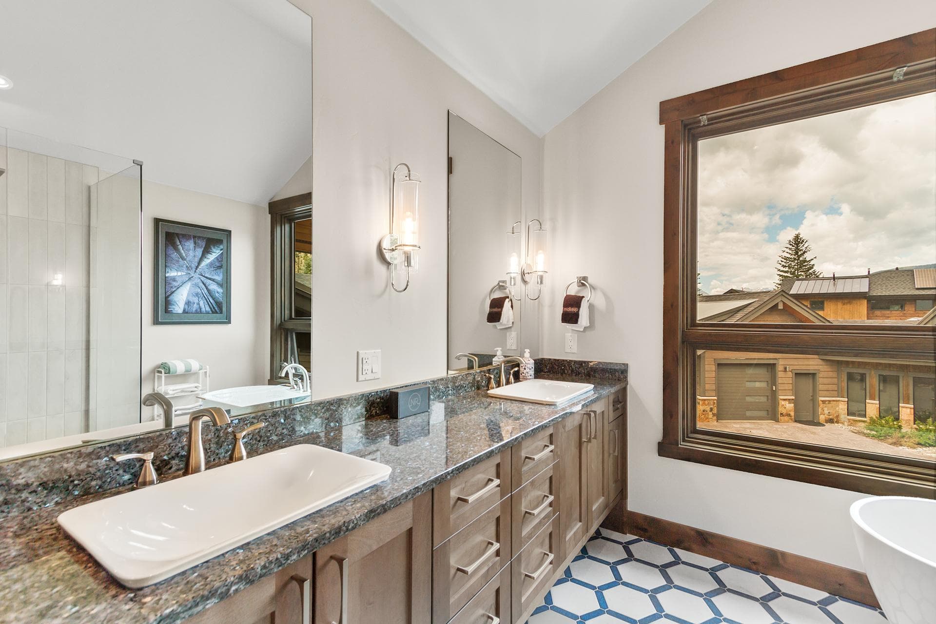 Independence Lodge - Image 14