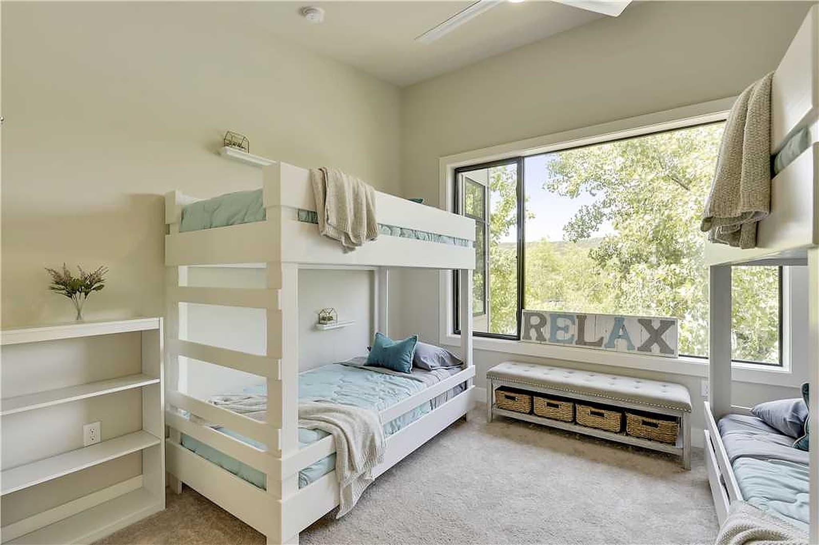 Lake Austin Retreat - Image 17