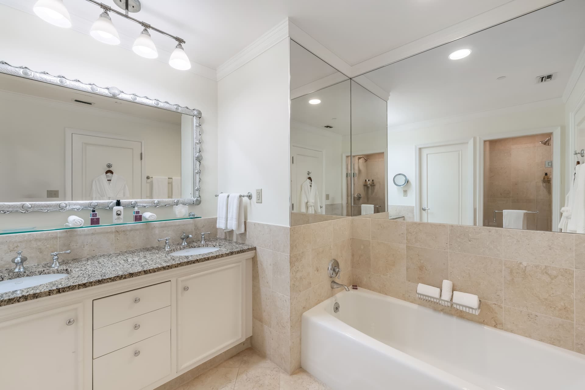 Ritz-Carlton Residence #402 - Image 11