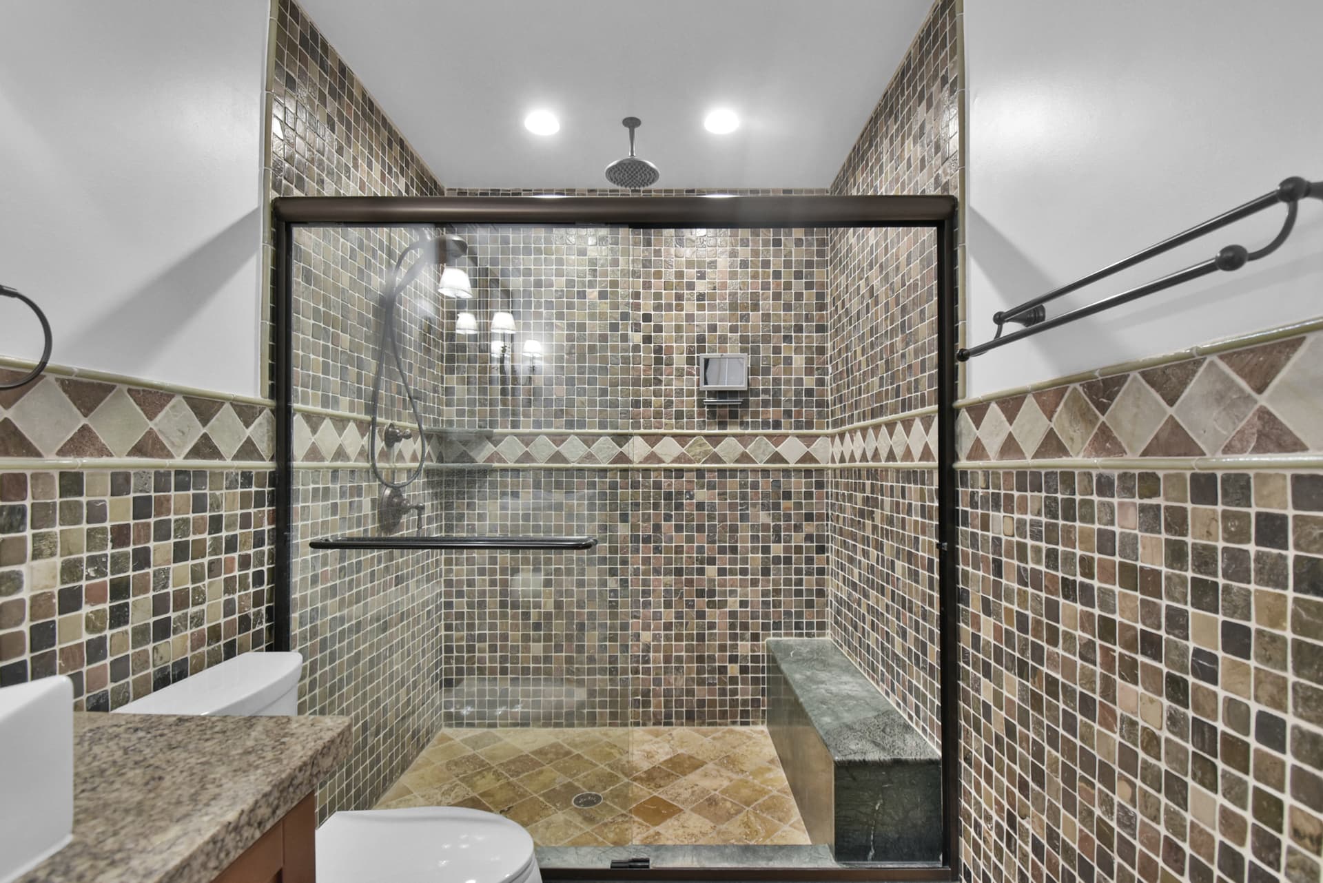 Diane House - Image 27