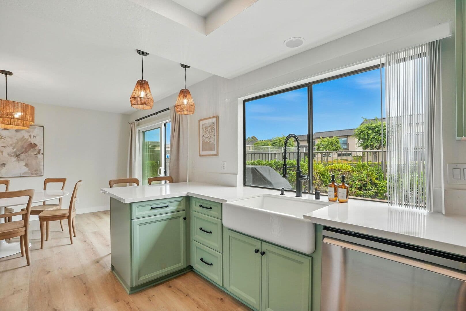 Solana Gem - Image 25