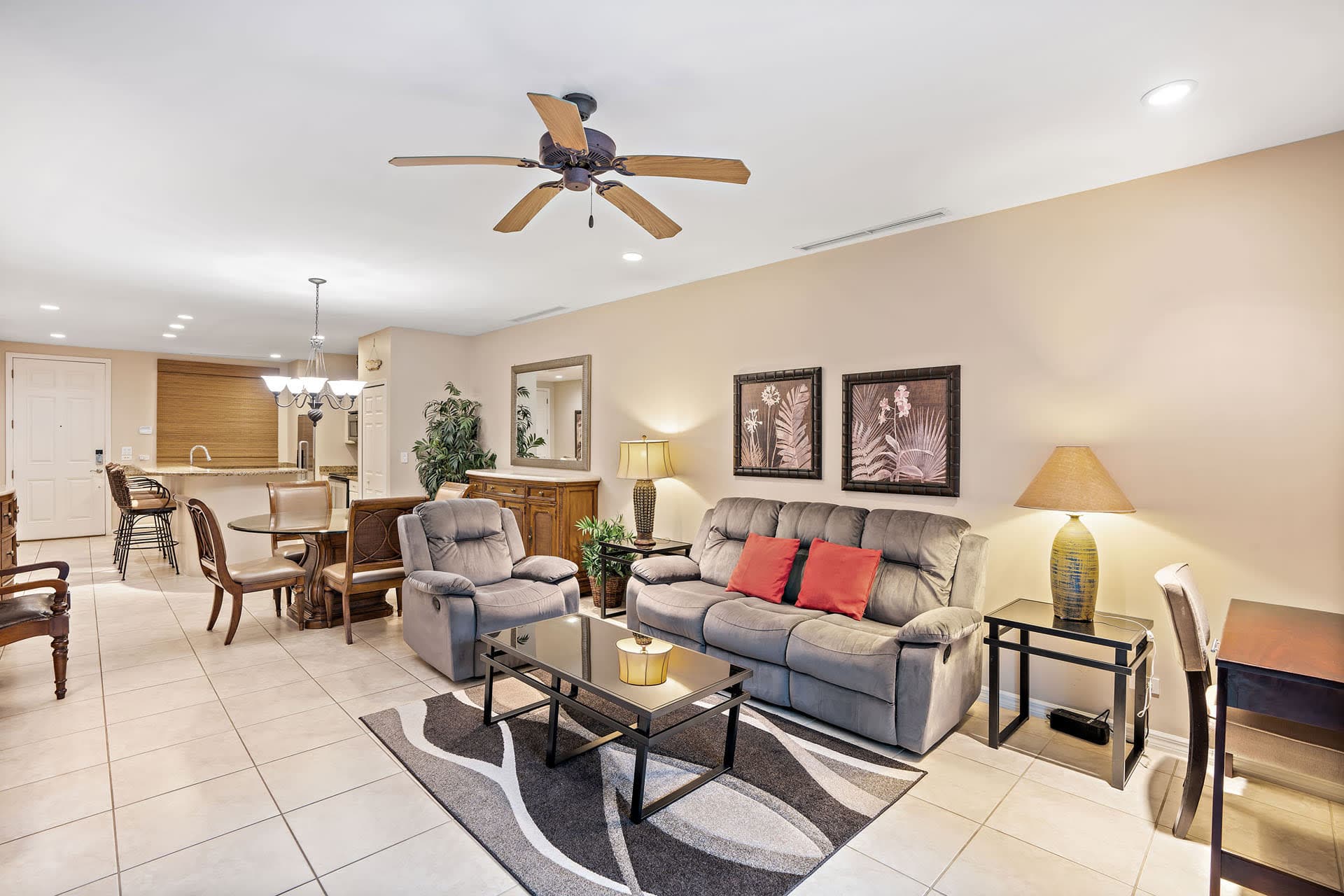 Coco Beach Residence - Image 2