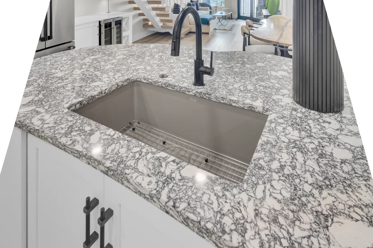 Seascape Oceanfront #516 - Image 11