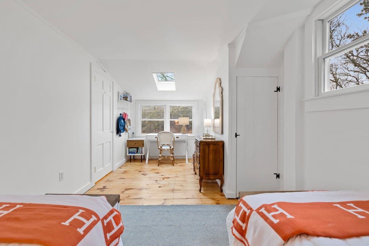 Shore Thing - Image 18