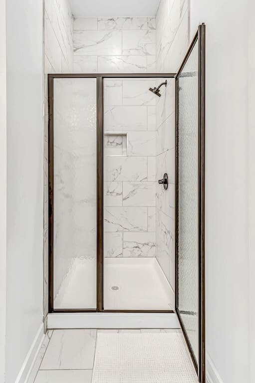 Highland Station - Image 17