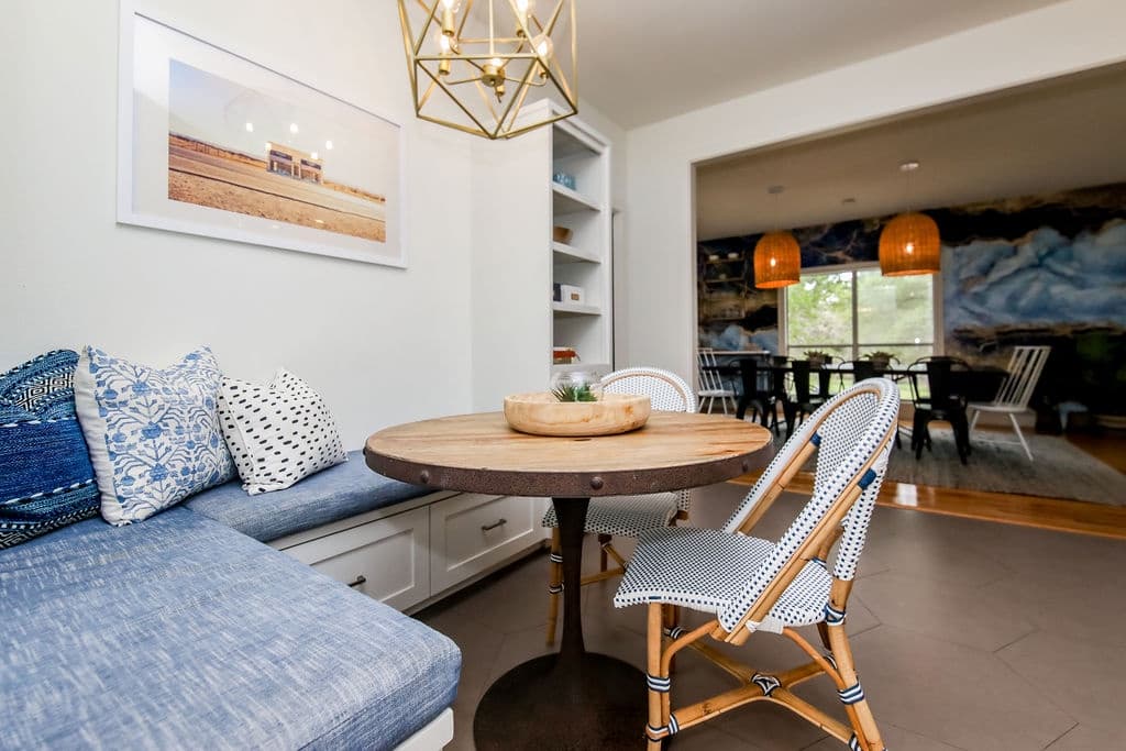 Hill Country Hideaway - Image 14