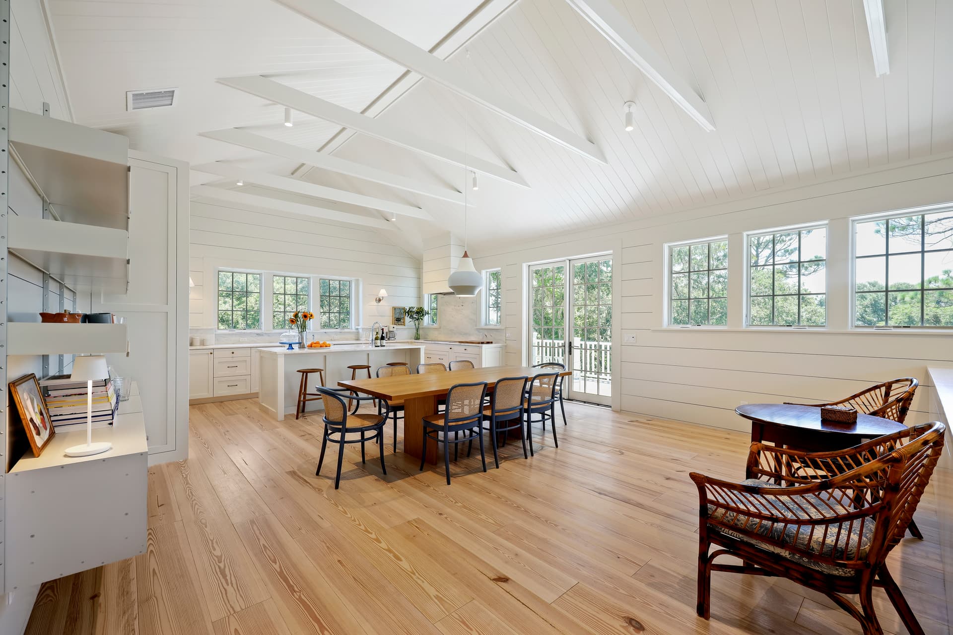 Cassina Sands - Image 12