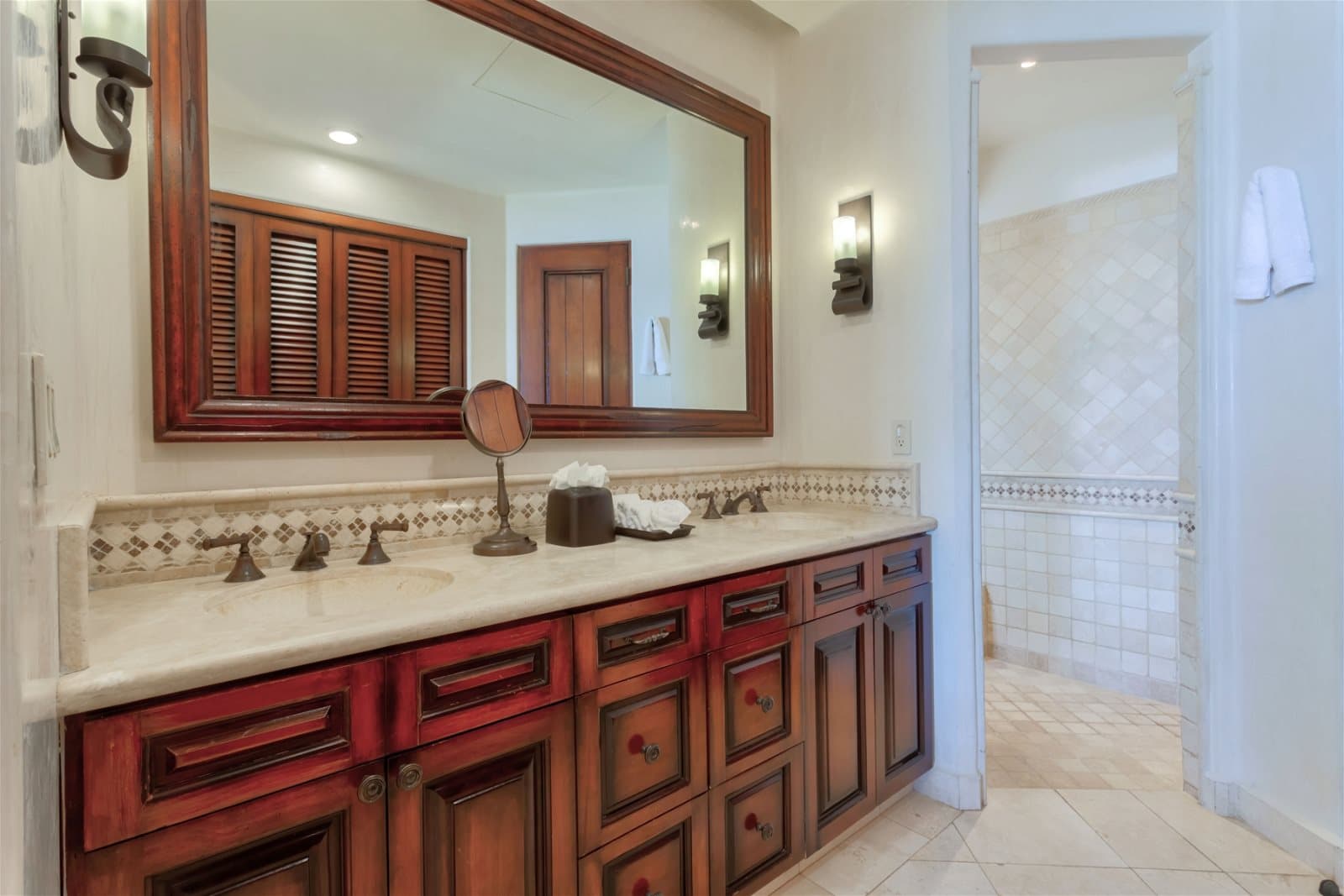 Anika House - Image 61