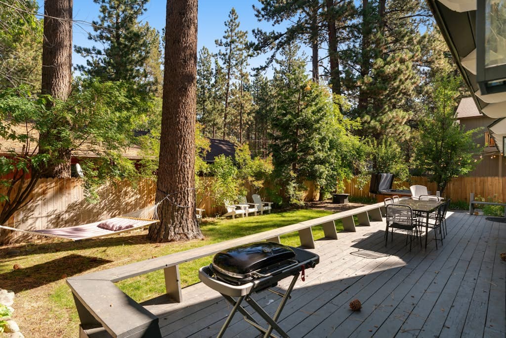 Home at the End of the Rainbow - Image 3