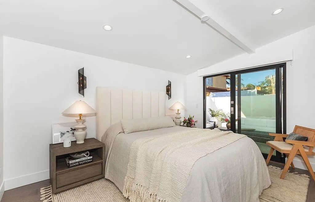 Ocean Pearl - Image 24