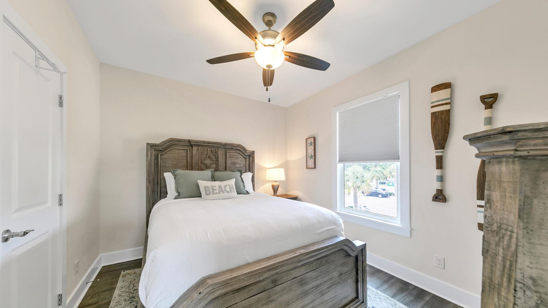 Blue Lake Home - Image 4