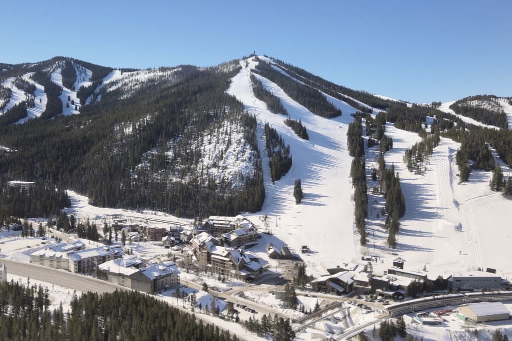 Fraser Crossing Residence 3509 - Image 5