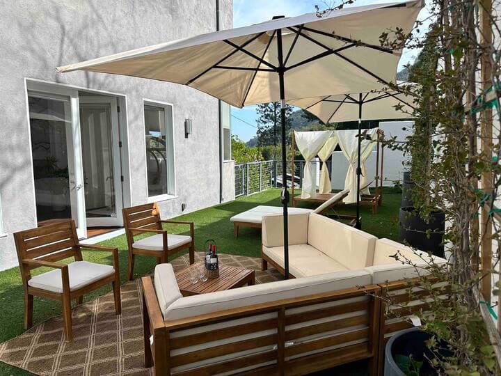 Beverly Haven Home  - Image 37