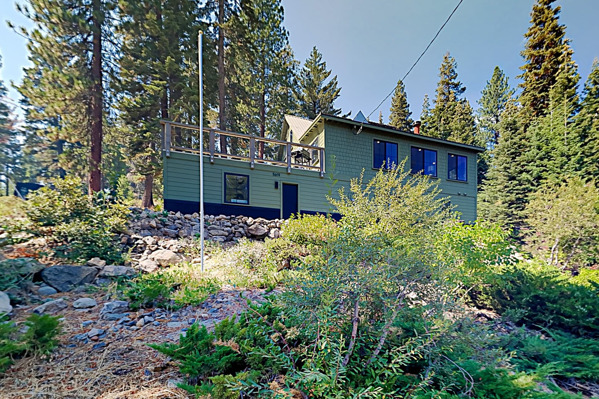 North Lake Adventure House - Image 28