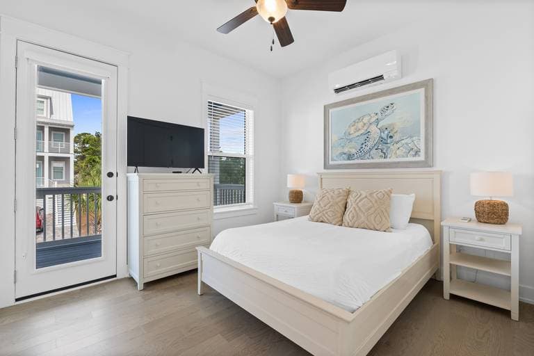 Charming Blue Haven - Image 19