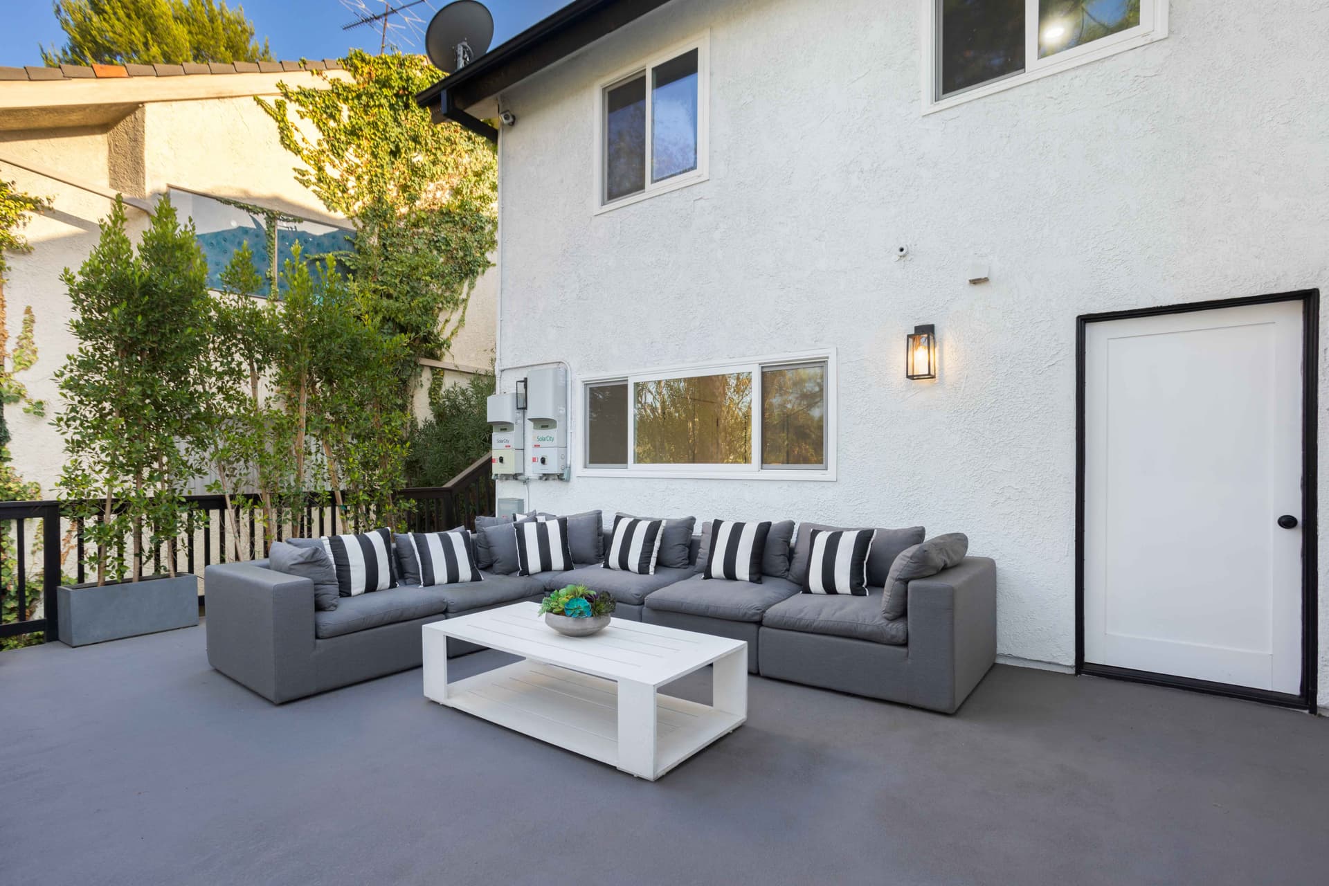 Dona Teresa - Image 43