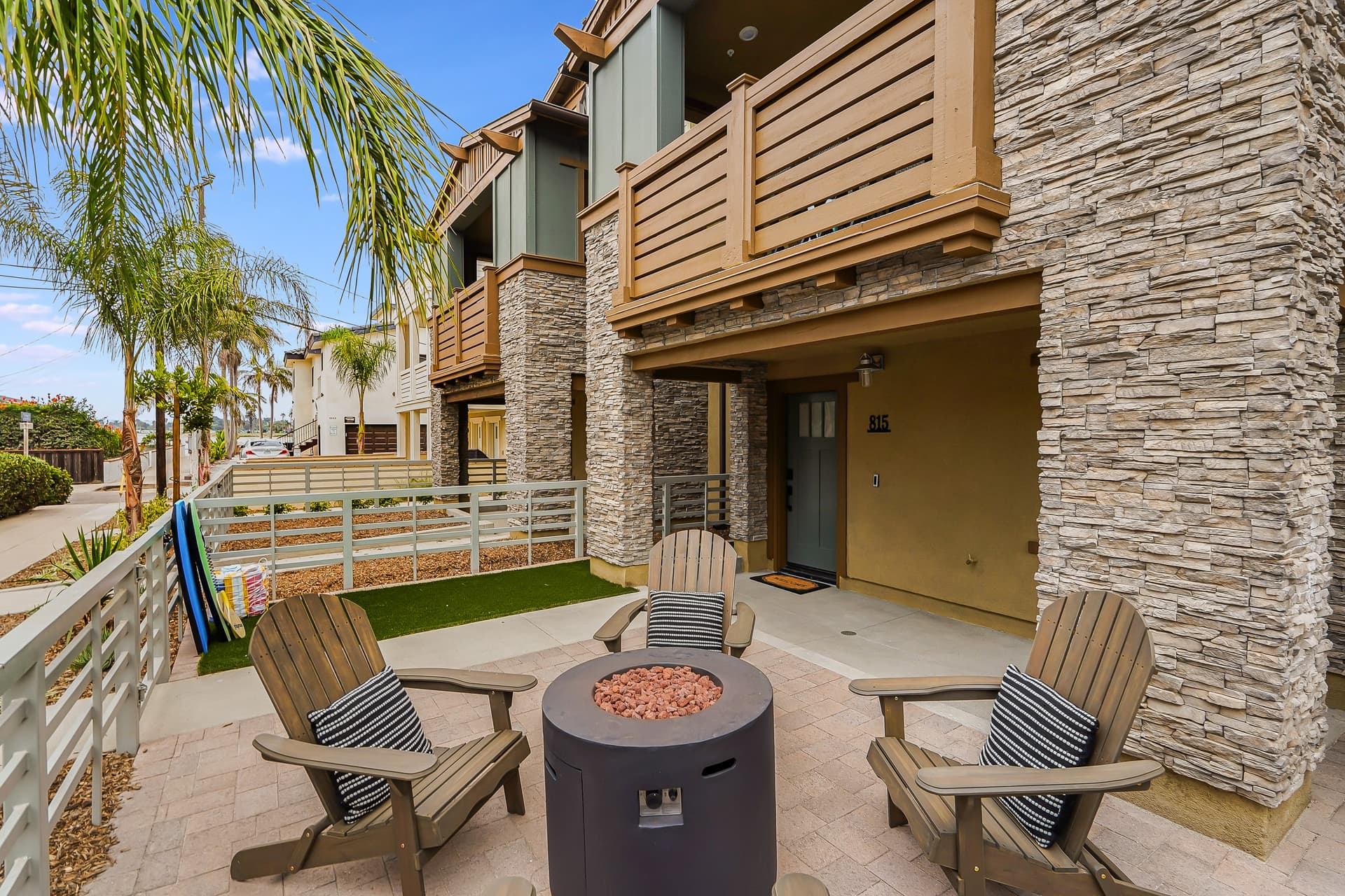 Bayside Cove Getaway - Image 4