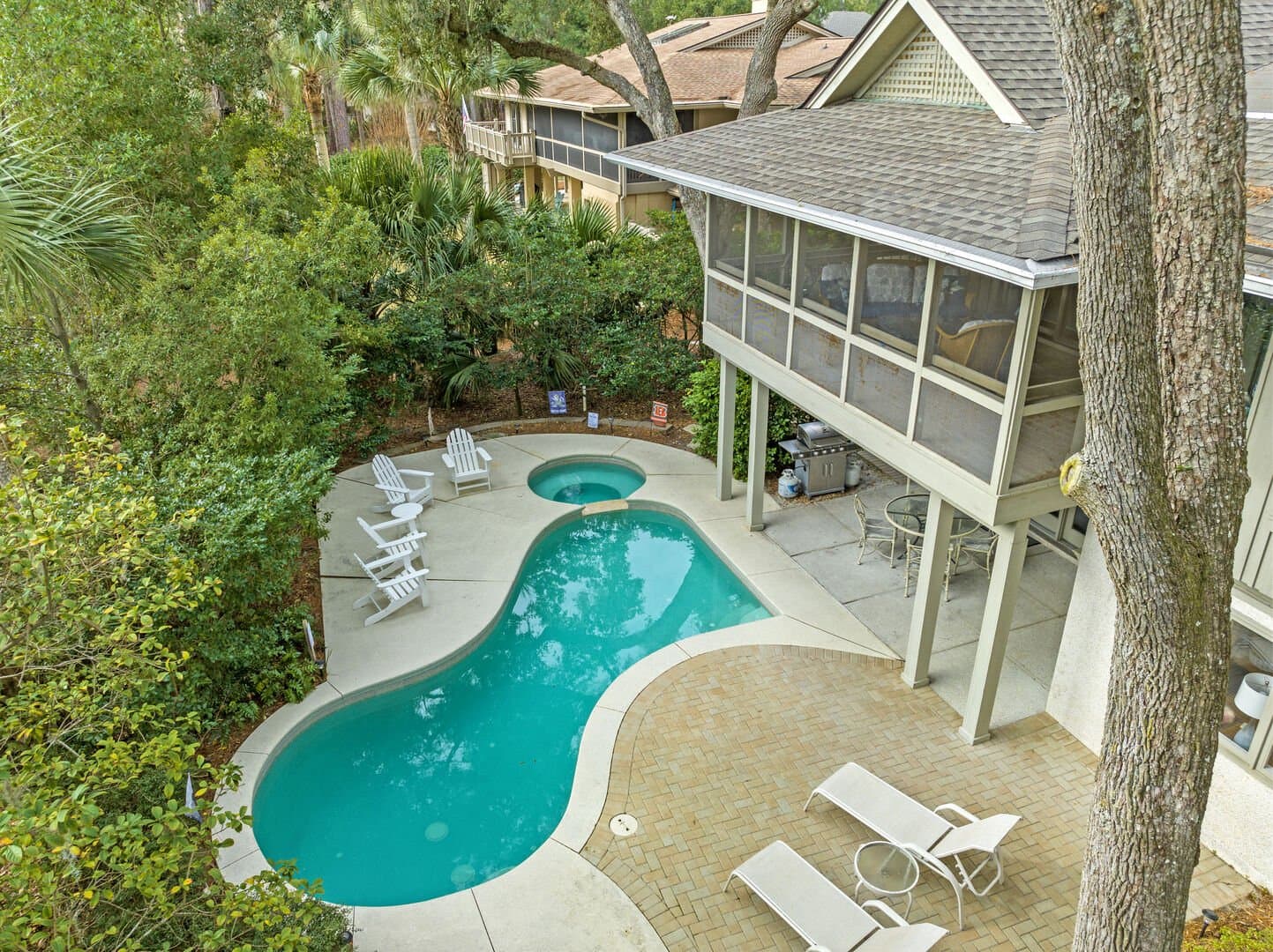 Tropical Retreat - Image 47