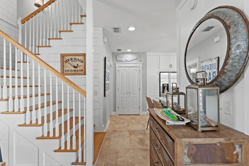 Salty Perch - Image 17