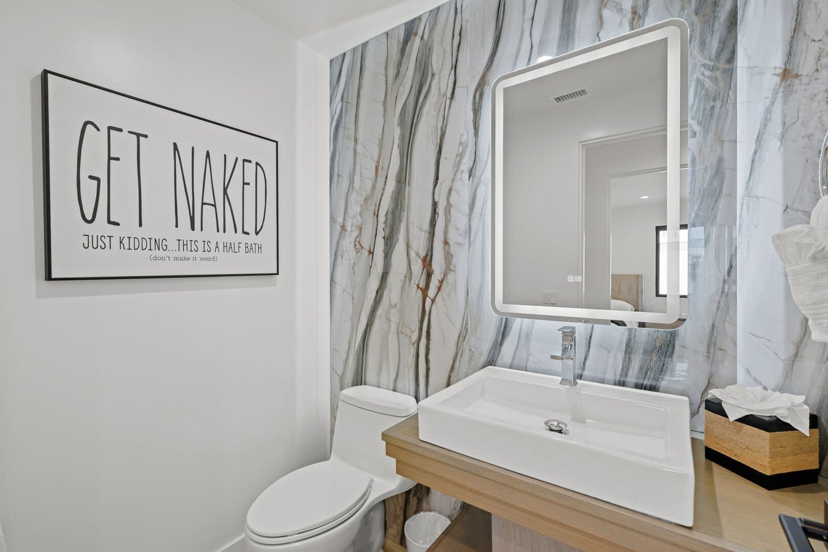 Modern Beach Vibes (Upper) - Image 24