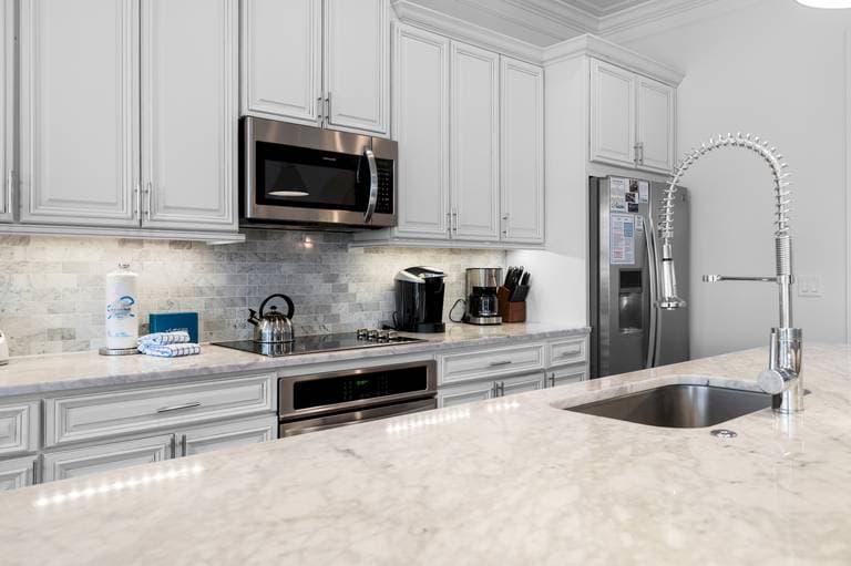 Villa Lago #1856 - Image 6