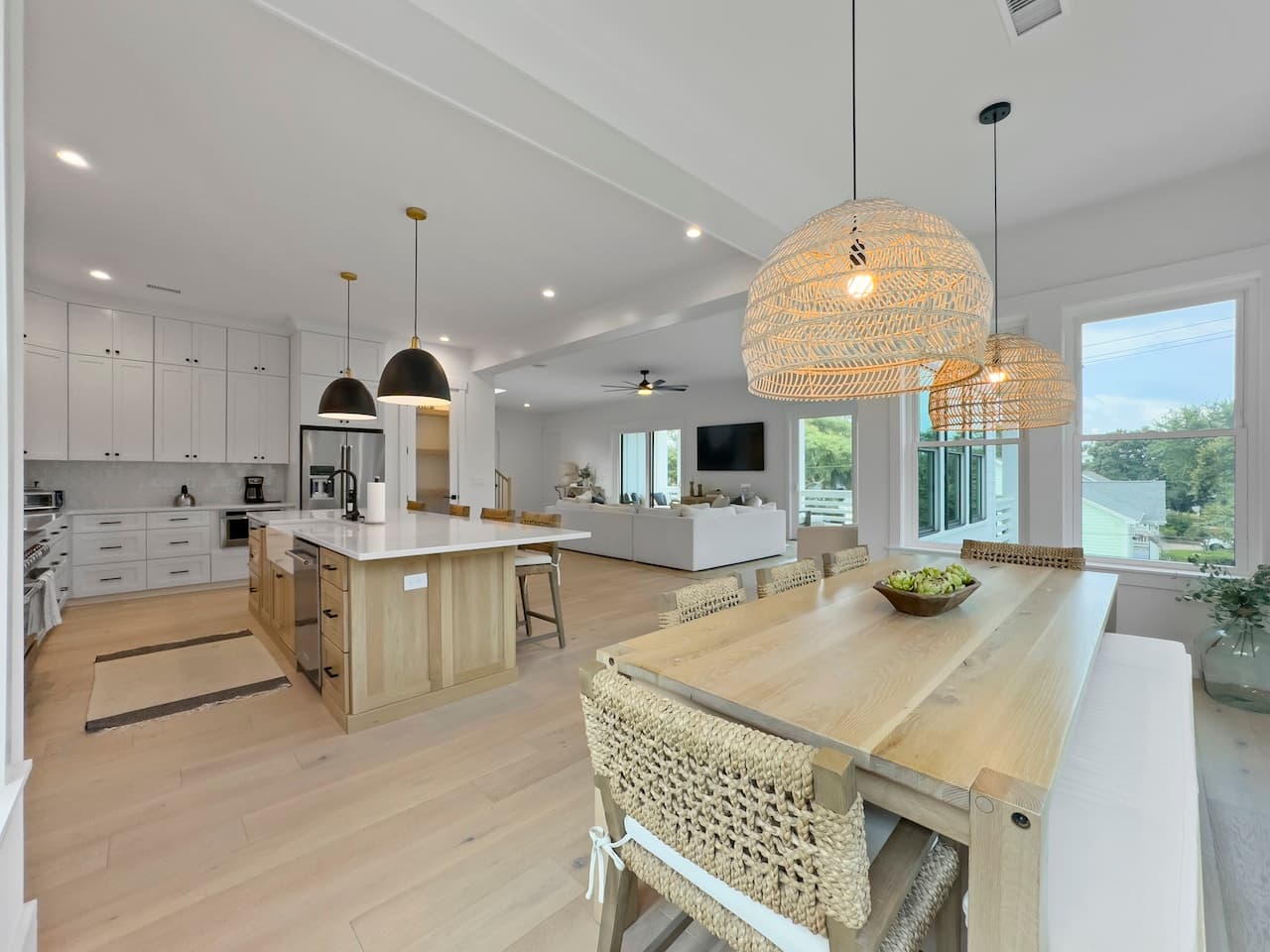 Amalfi Palms - Image 17