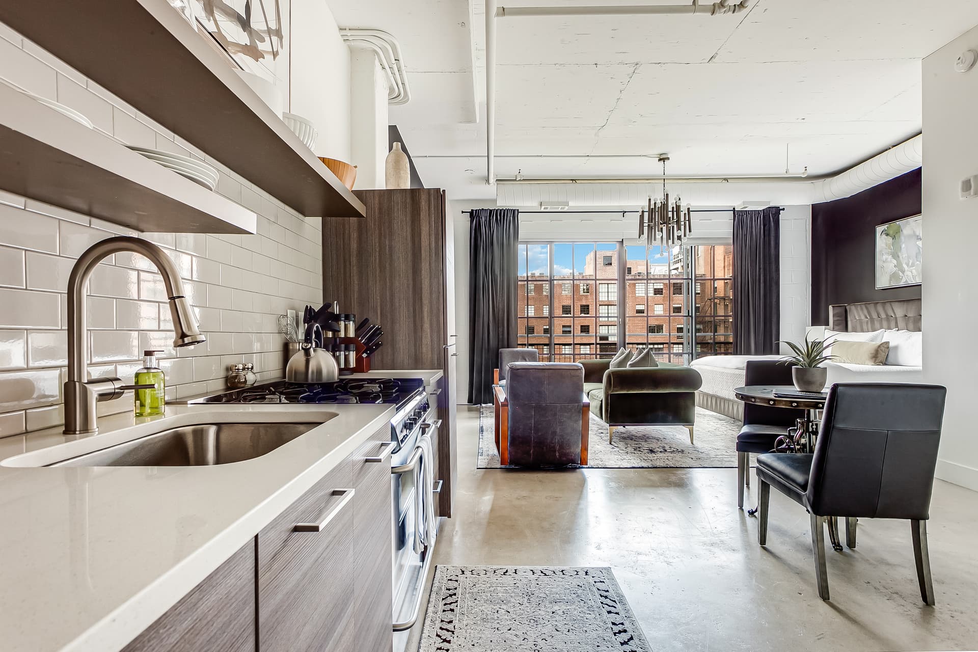 Onyx Studio - Image 4