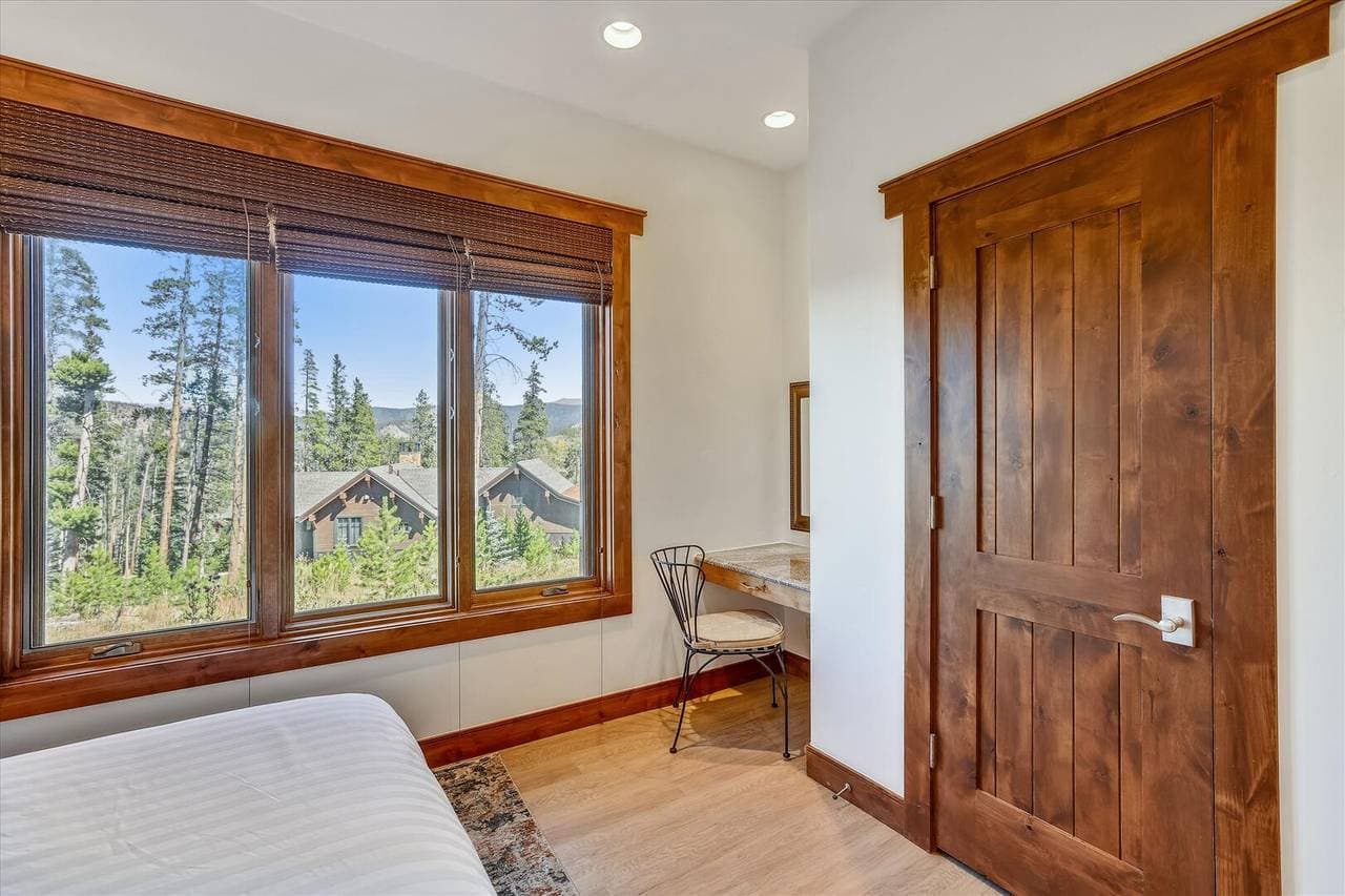 Highlands Hideaway - Image 24