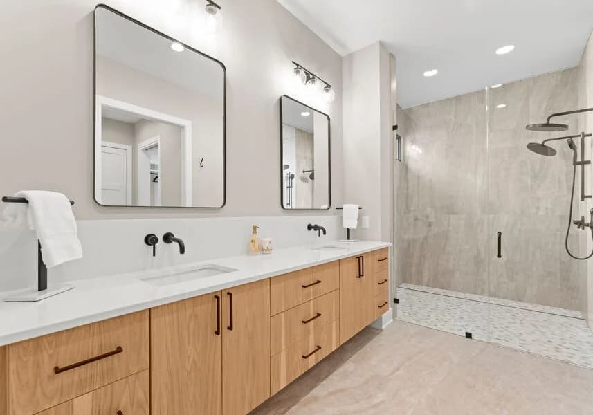 Circle Hollow - Image 21