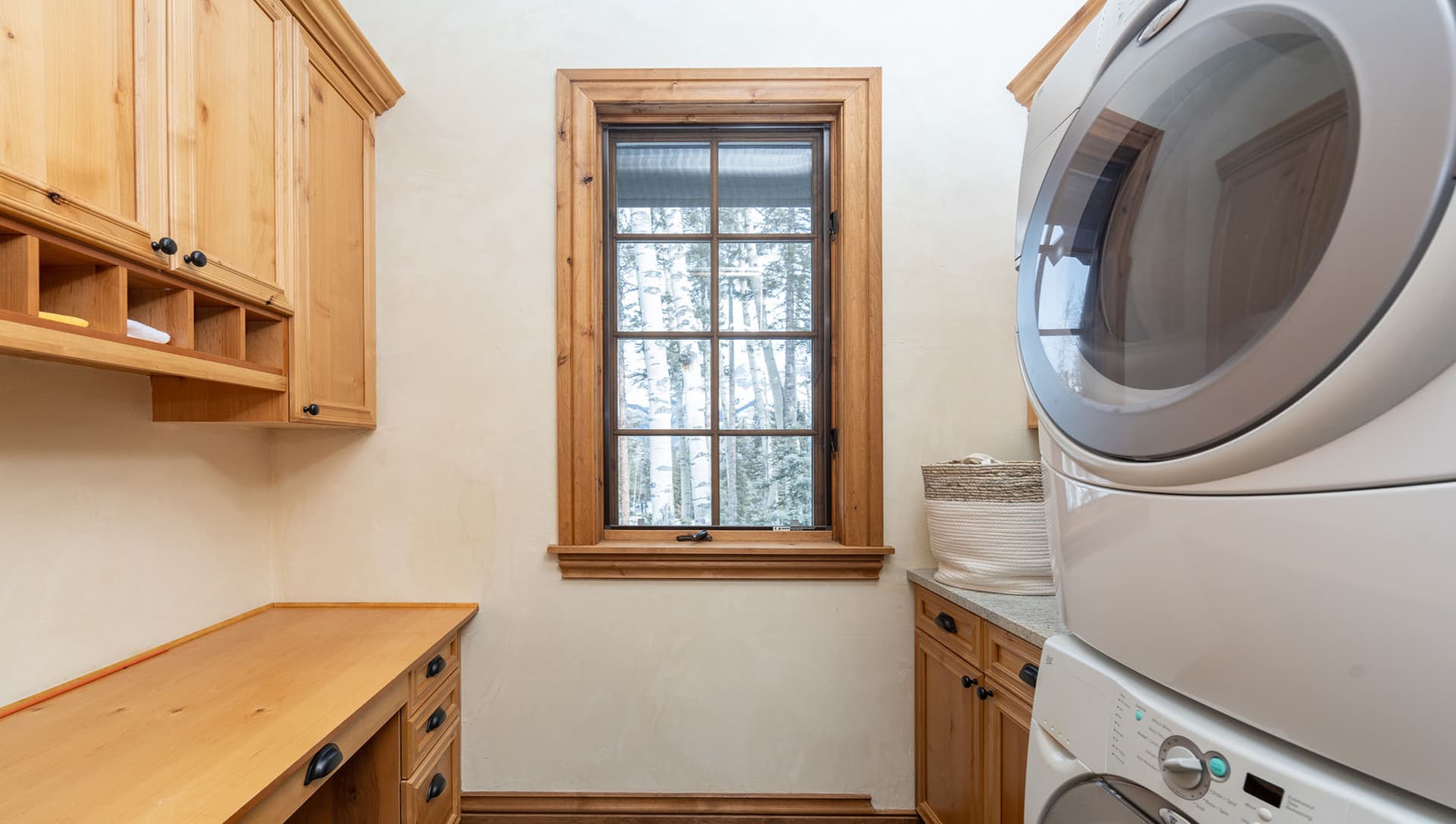 Twin Elk Lodge - Image 16