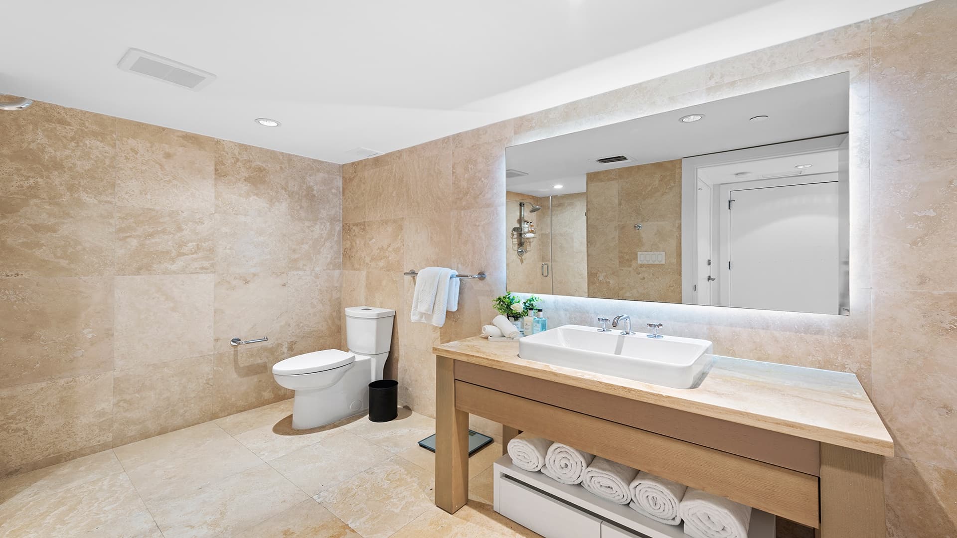 1 Hotel & Homes Residence #904 - Image 30