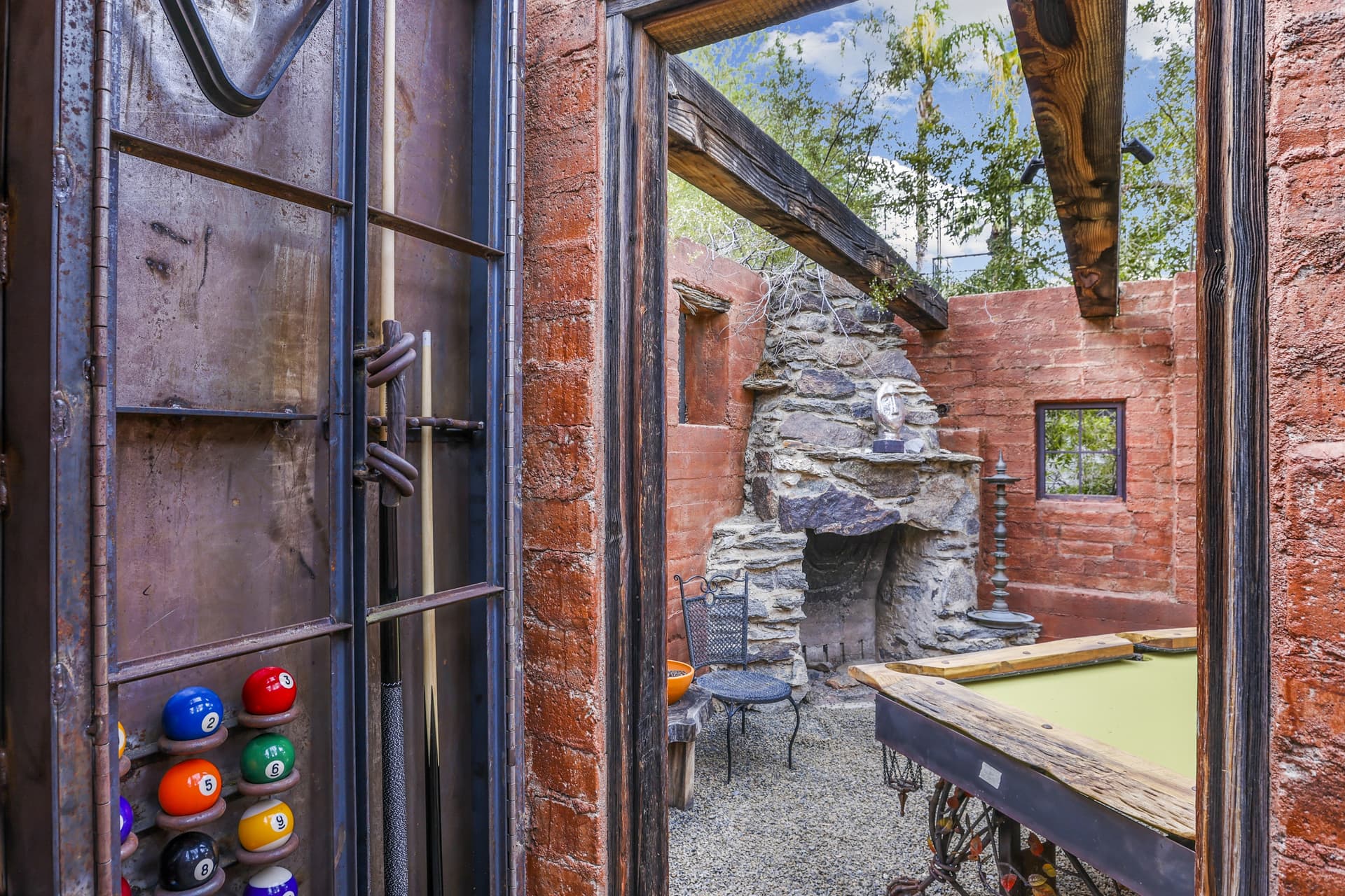 Lookout Home - Image 36