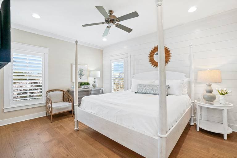 Georgia Peach at the Beach - Image 27