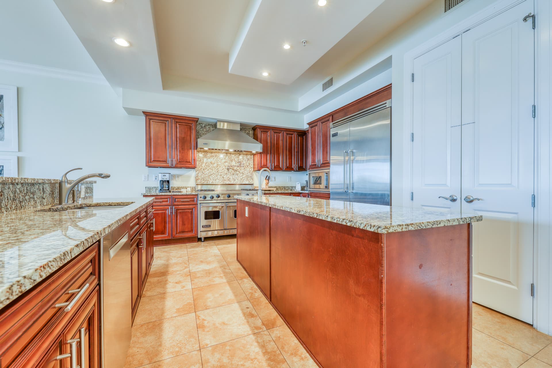 Sanctuary by the Sea 2122 Home - Image 2