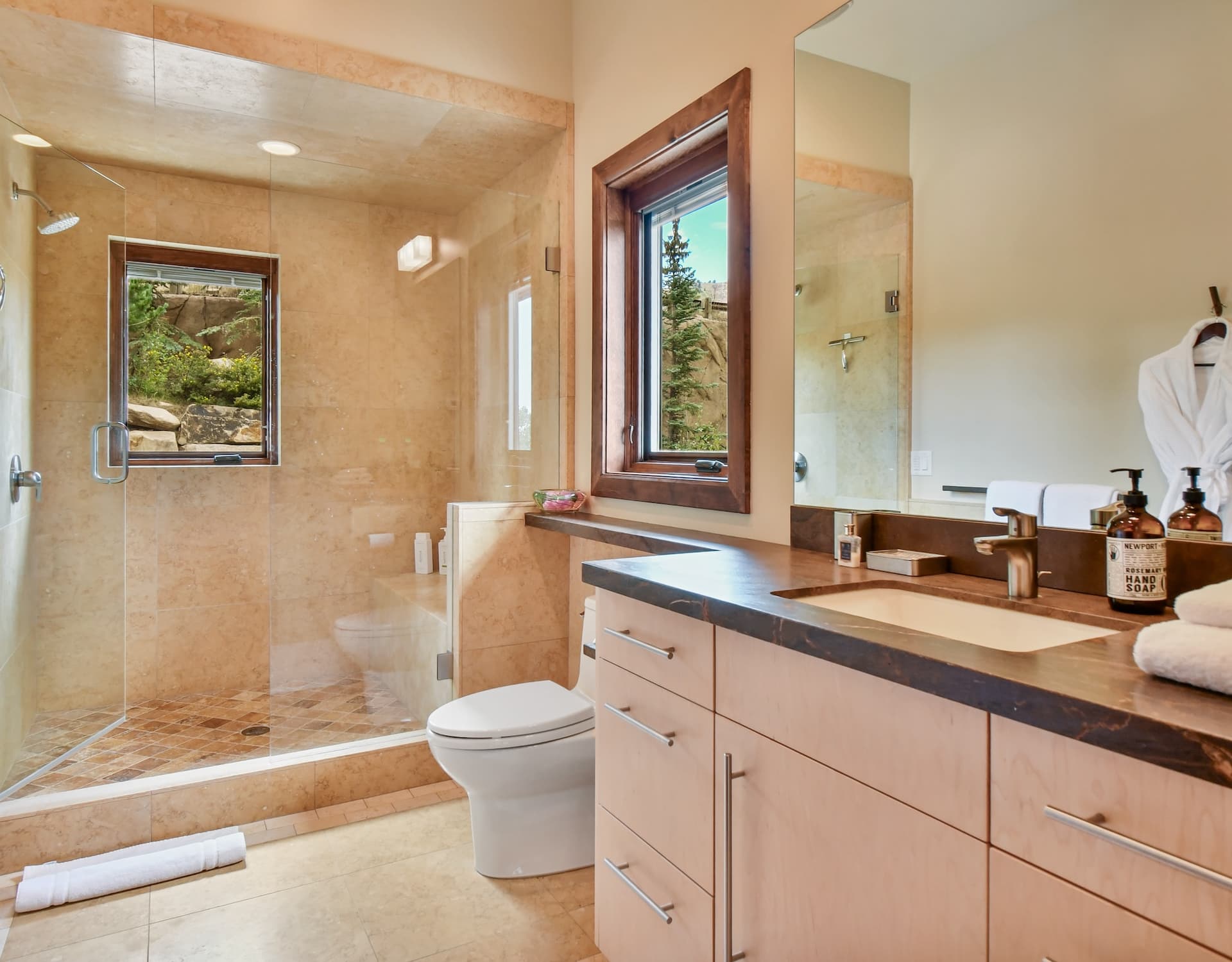 Sky Villa - Image 57