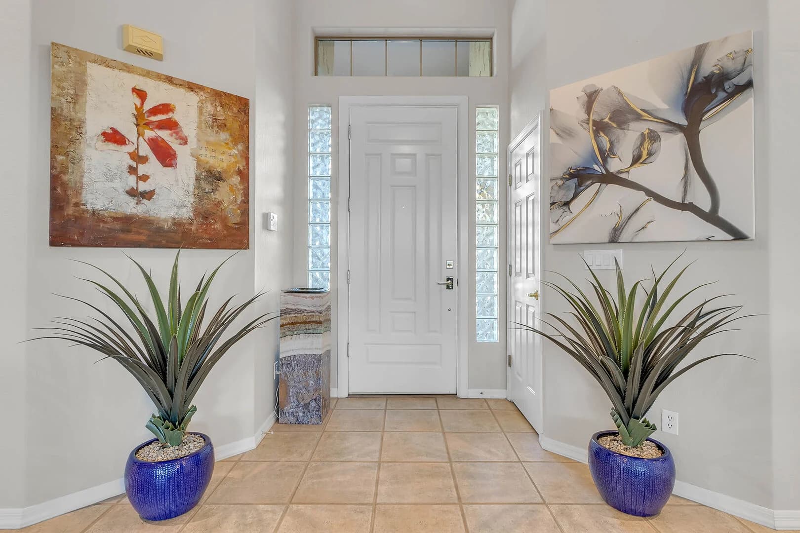 Scottsdale Redbird - Image 36