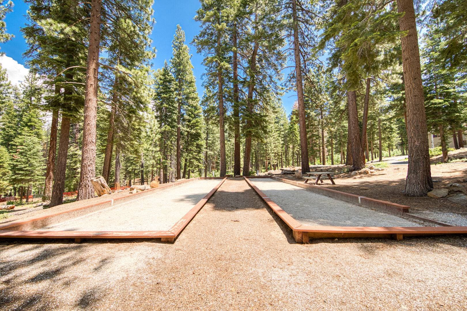 Sleeping Bear Lodge - Image 42