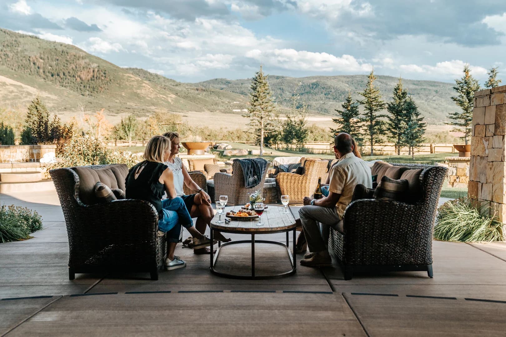 Twilight Moon Ranch - 7 Bedroom - Image 9