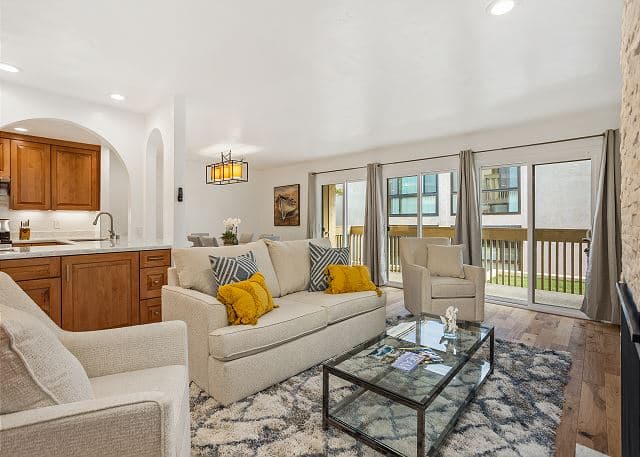 Shore O'Clock - Image 4