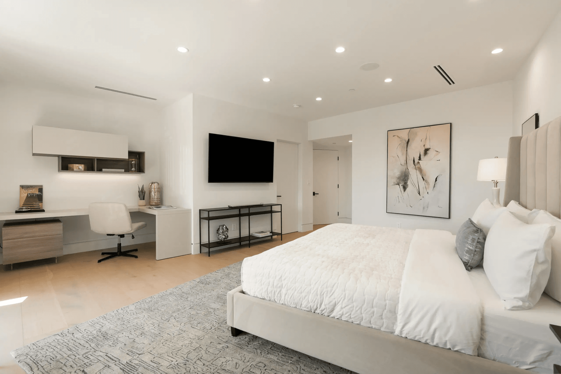 Noble Crest - Image 29