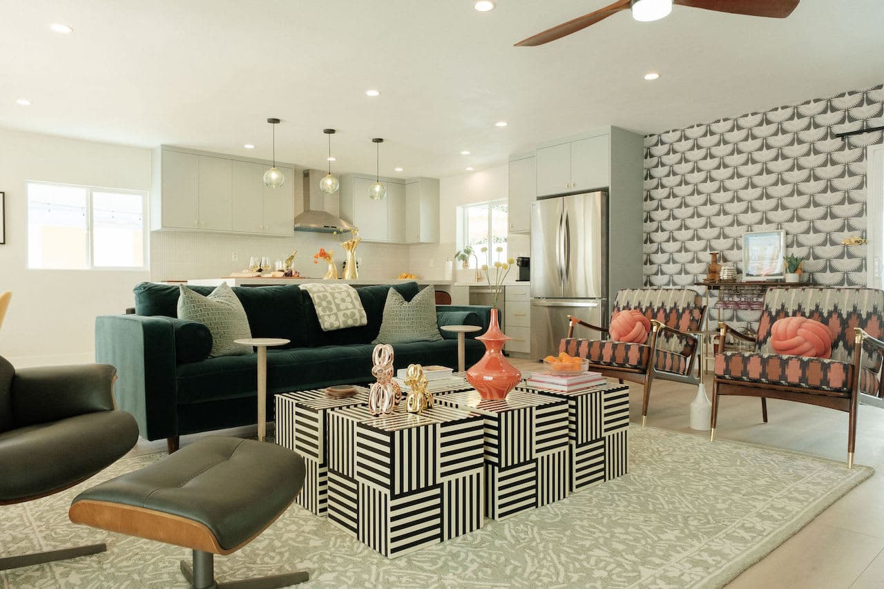 Mod Retreat in Vibrant Palm Springs - Image 4