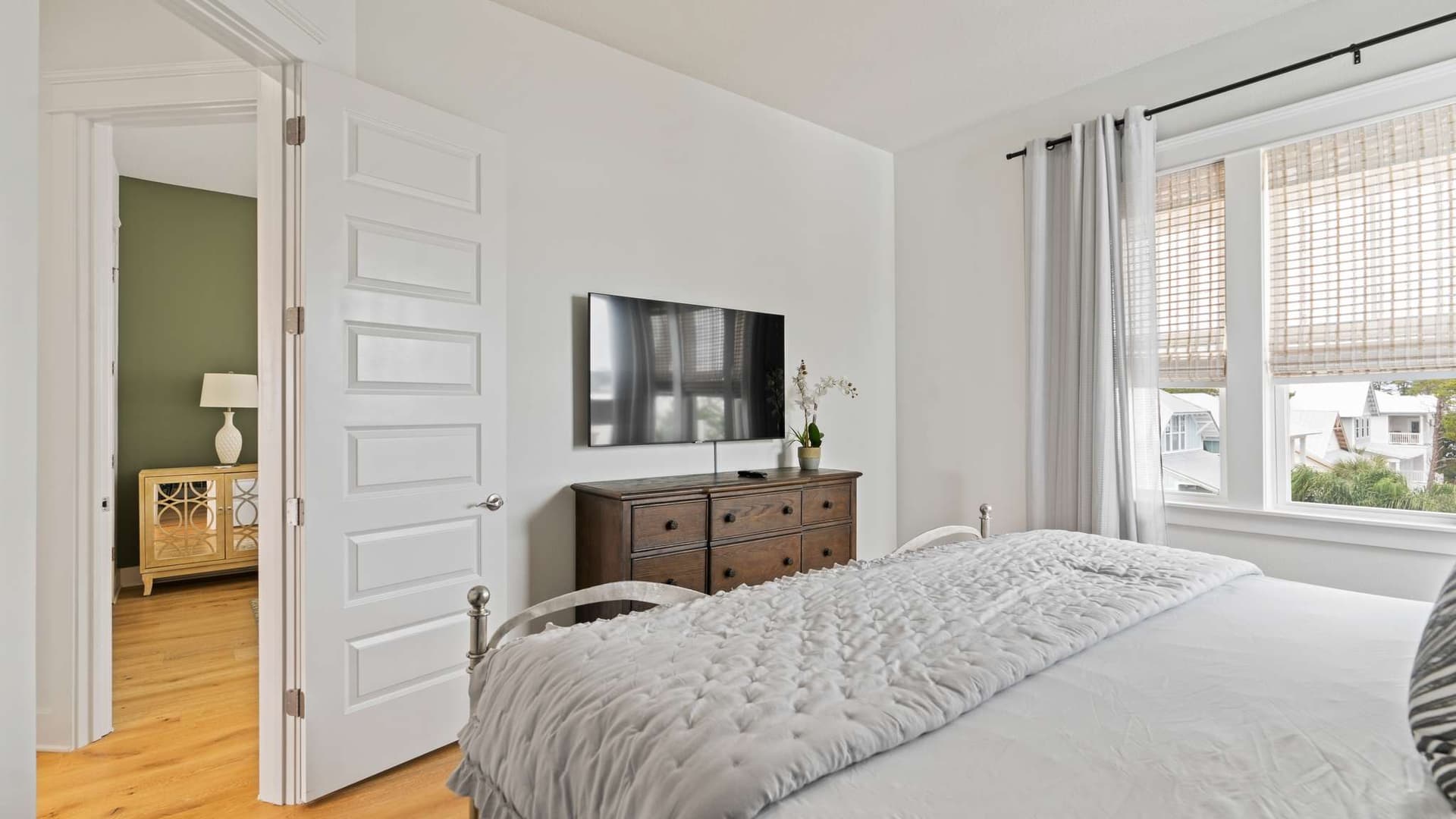 Grande Pointe Escape - Image 32