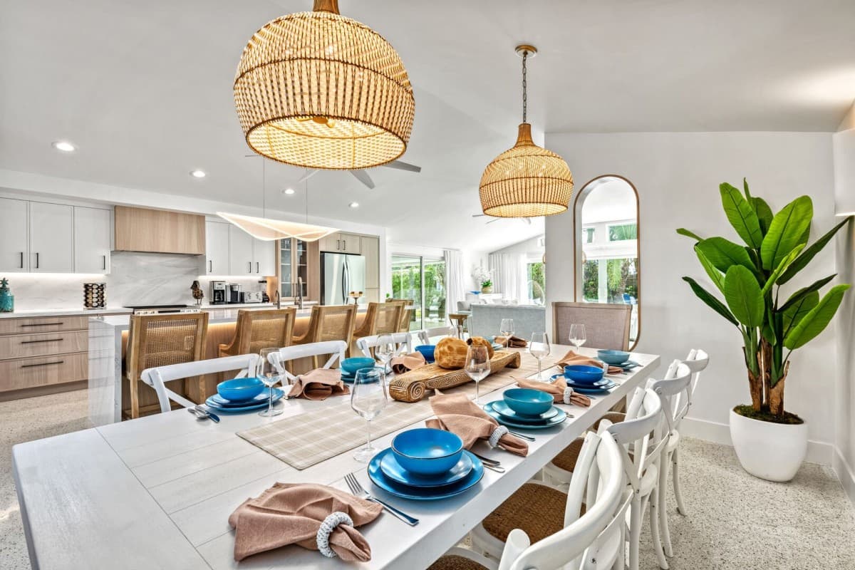 Beach Palm House - Image 14